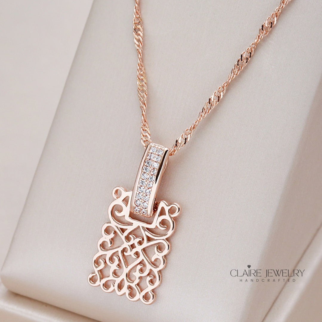 Elegant Gold Mandala Necklace