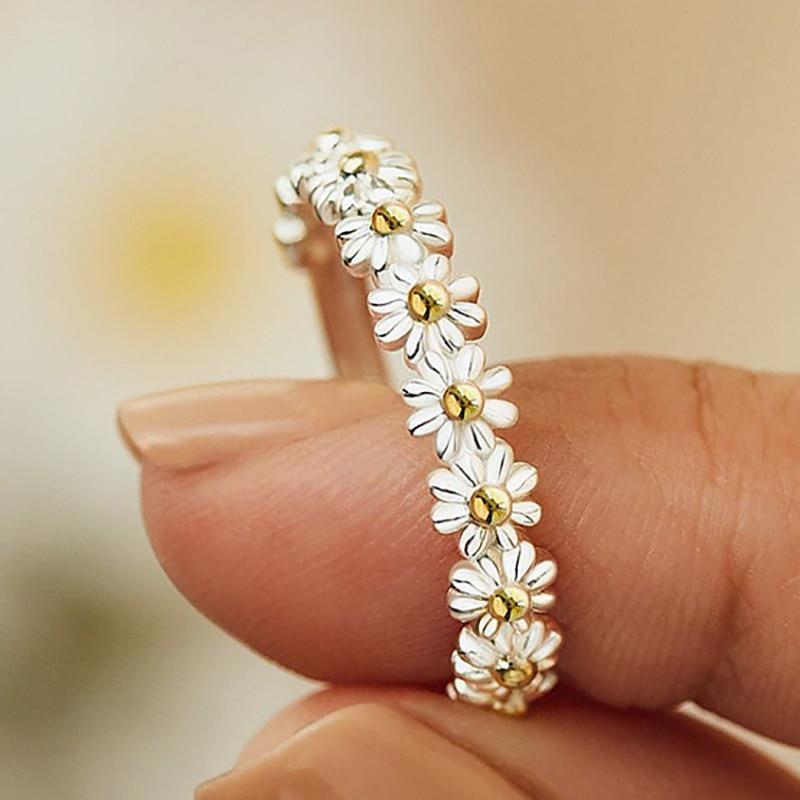 Adjustable Silver Hand Painted Enamel Daisy Ring