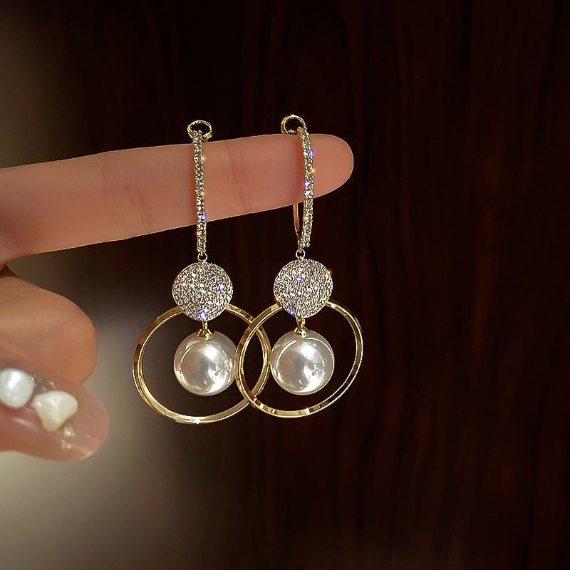 Luxurious Earrings with Pearls and Zirconia