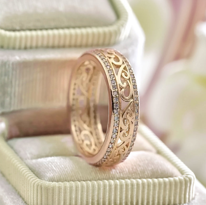 Bright Hollow Gold Ring