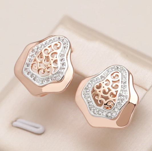 Golden Zirconia Shell Earrings