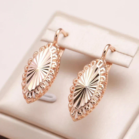 Shiny Shield Earrings in Gold