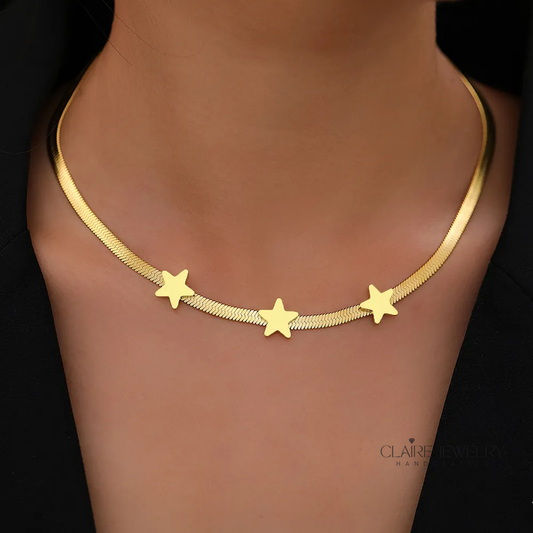 Elegant Star Necklace