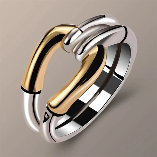 Knoted Ring in Gold and Silver